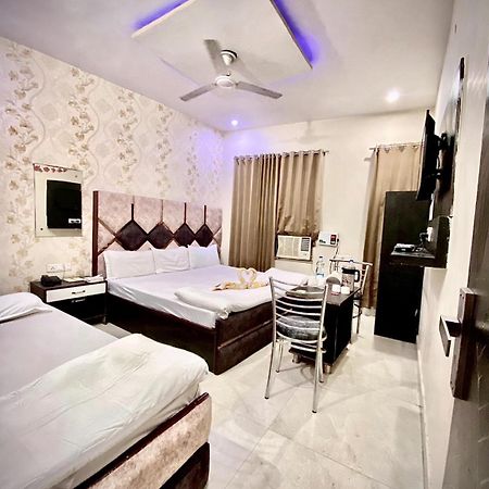 Swaran Hotel Amritszár Kültér fotó